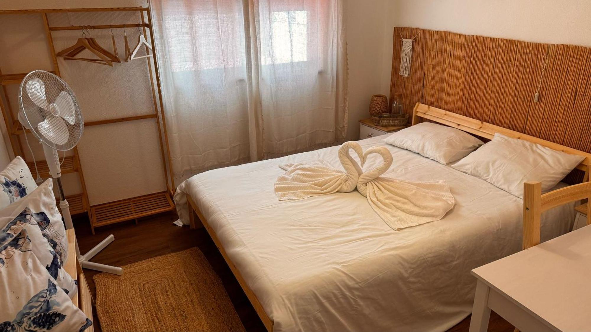 Guest House Da Mata3 Póvoa de Varzim Rom bilde